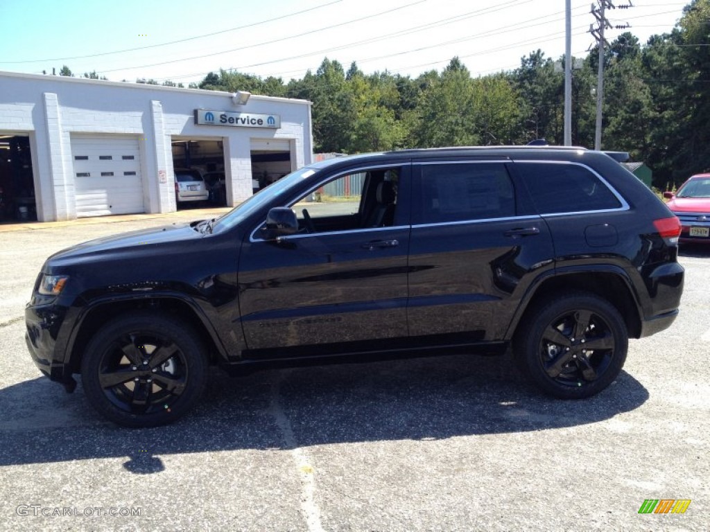 Brilliant Black Crystal Pearl 2015 Jeep Grand Cherokee Altitude 4x4 Exterior Photo #97232947