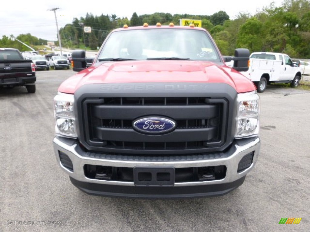 2015 F250 Super Duty XL Crew Cab 4x4 - Ruby Red / Steel photo #3