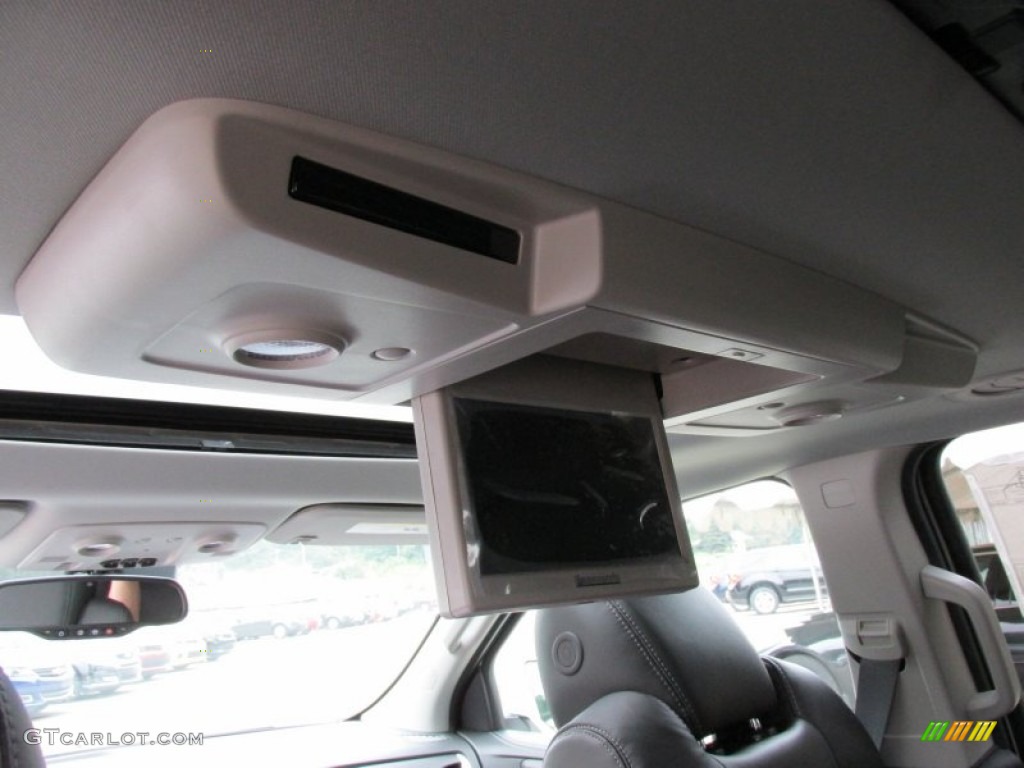 2015 Traverse LTZ AWD - White Diamond Tricoat / Ebony photo #14