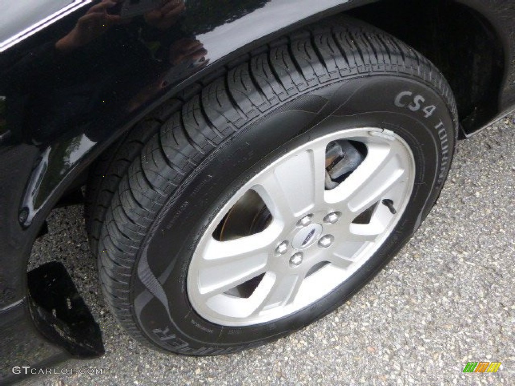 2011 Crown Victoria LX - Black / Medium Light Stone photo #7