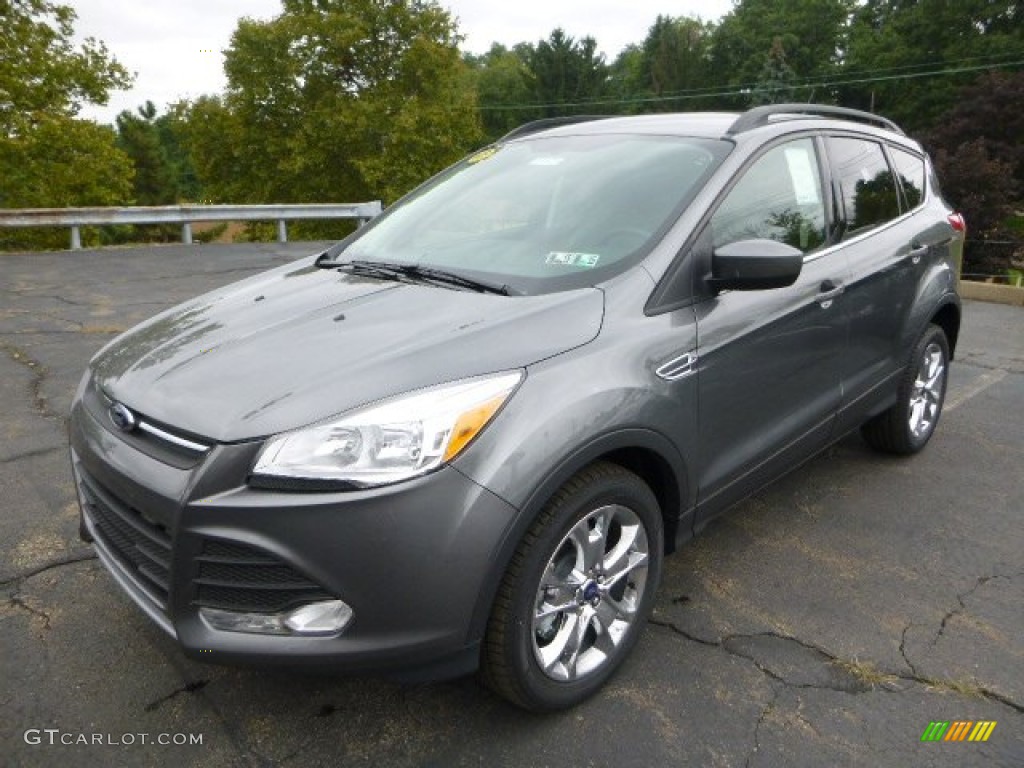 2014 Escape SE 2.0L EcoBoost 4WD - Sterling Gray / Charcoal Black photo #5