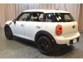 Light White - Cooper Countryman Photo No. 23