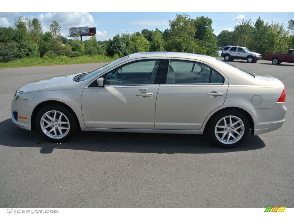 2010 Fusion SEL V6 - White Platinum Tri-coat Metallic / Camel photo #3