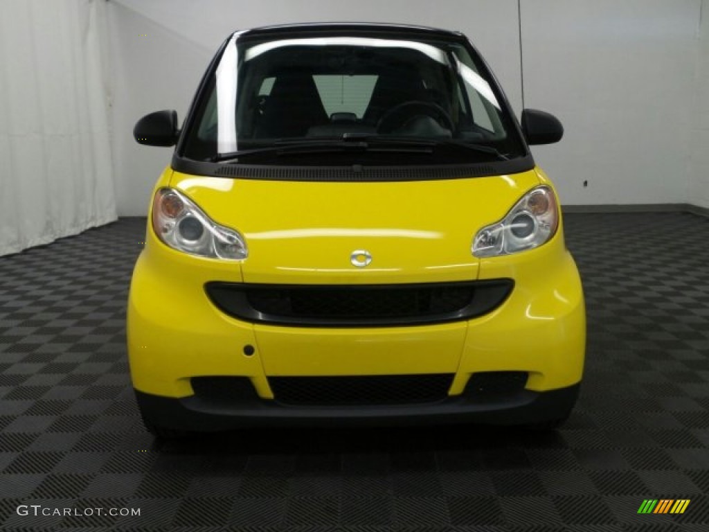 2008 fortwo passion coupe - Light Yellow / Design Black photo #2