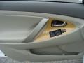 Super White - Camry XLE V6 Photo No. 12