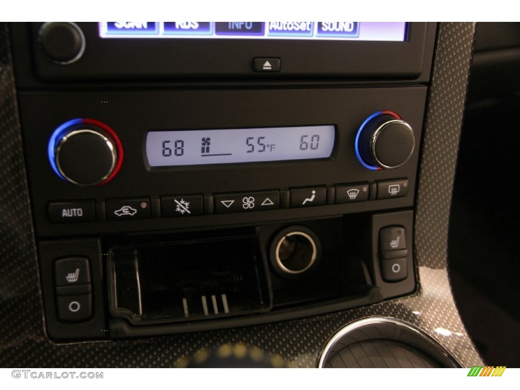 2013 Chevrolet Corvette ZR1 Controls Photos