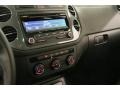 Deep Black Metallic - Tiguan S 4Motion Photo No. 10