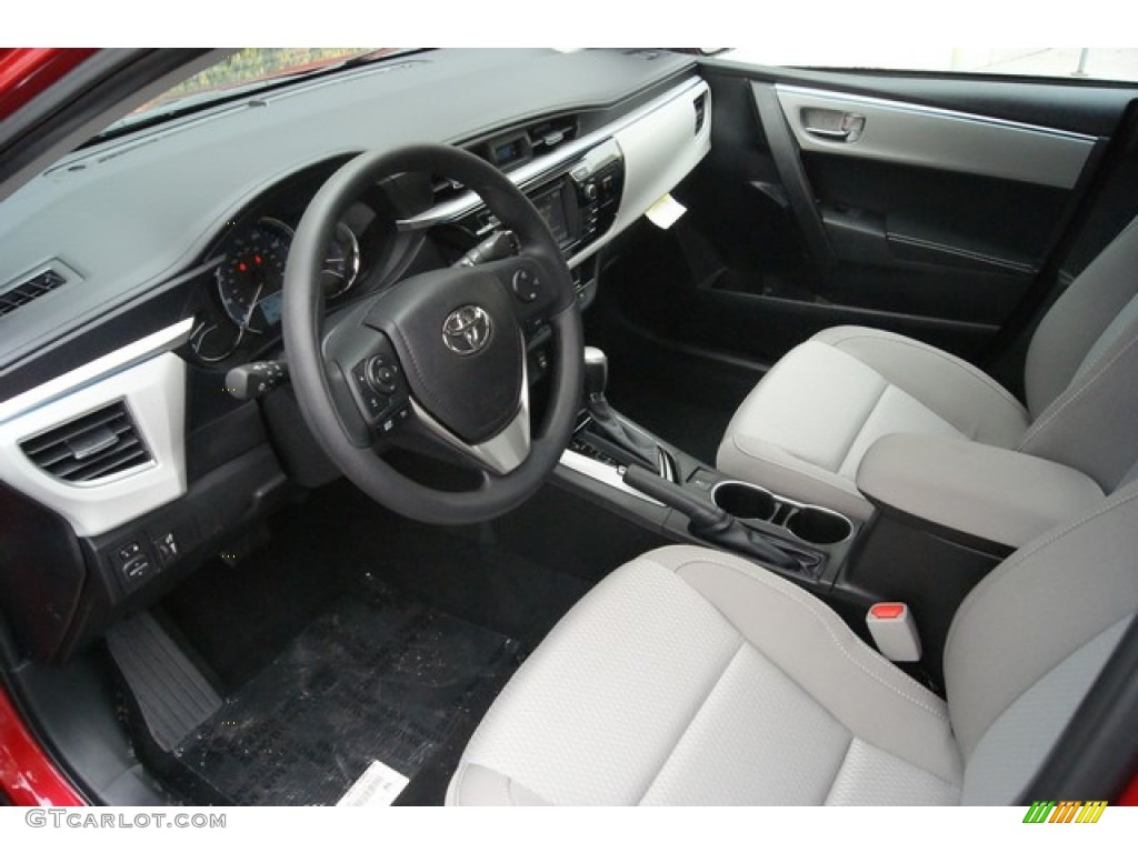 Ash Interior 2015 Toyota Corolla LE Plus Photo #97256774