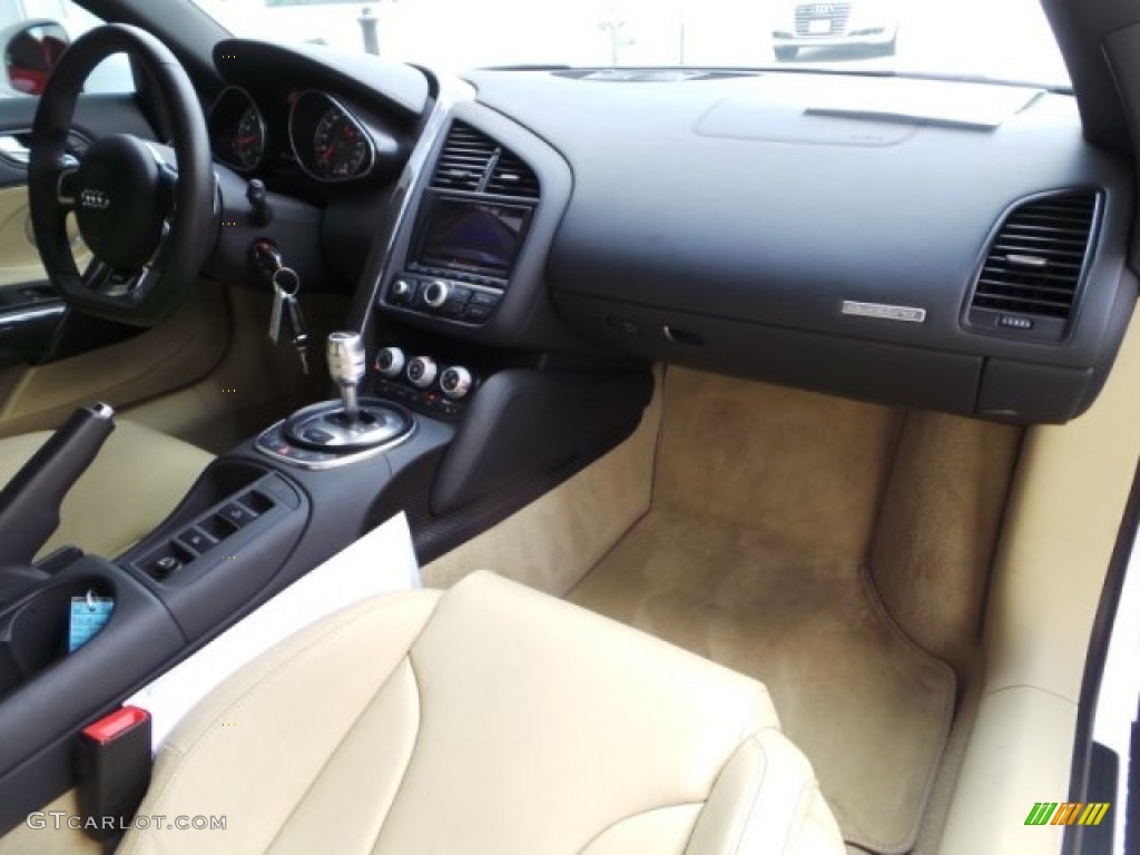 2011 R8 Spyder 4.2 FSI quattro - Ibis White / Luxor Beige Nappa Leather photo #33