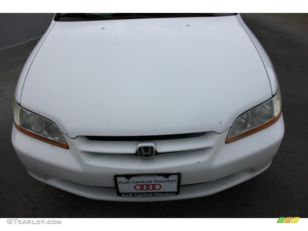 1999 Accord EX Sedan - Taffeta White / Ivory photo #2