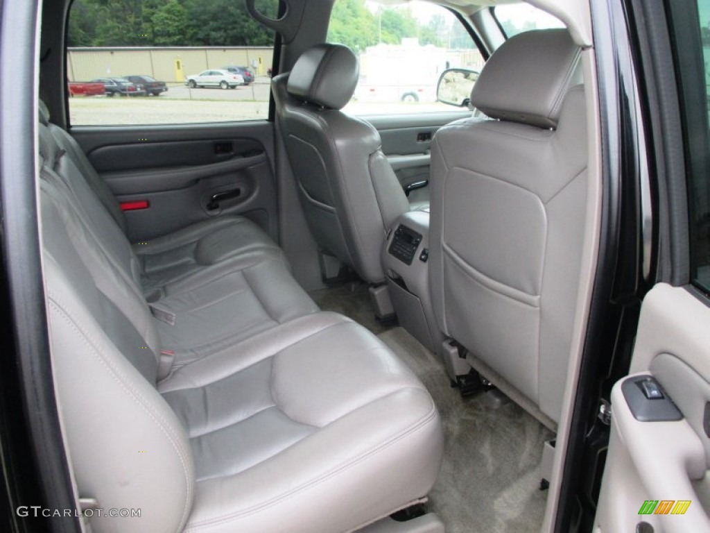 2004 Yukon XL Denali AWD - Onyx Black / Stone Gray photo #30