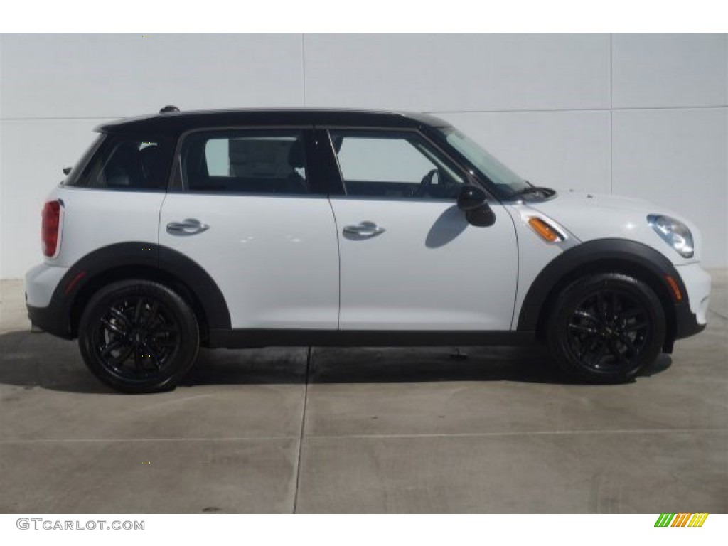 Light White 2015 Mini Countryman Cooper Exterior Photo #97269664