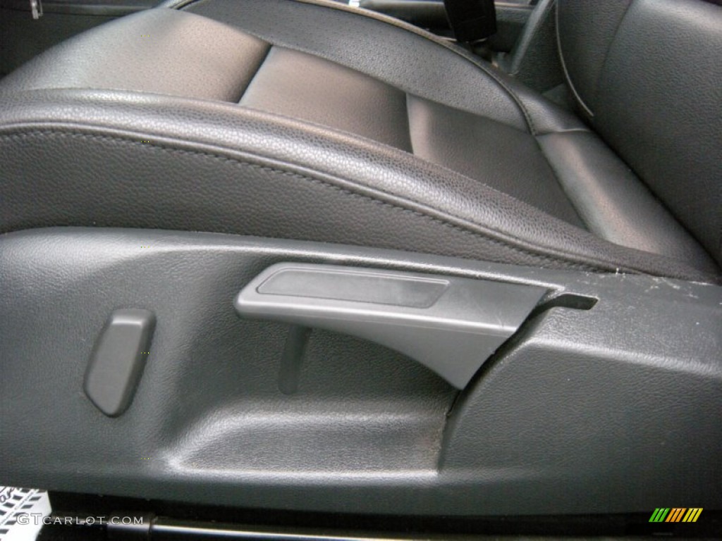 2010 Jetta Wolfsburg Edition Sedan - Reflex Silver Metallic / Titan Black photo #46
