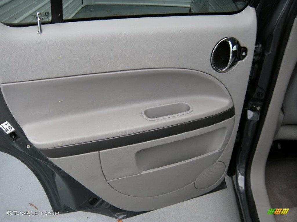 2008 HHR LT - Dark Gray Metallic / Gray photo #41