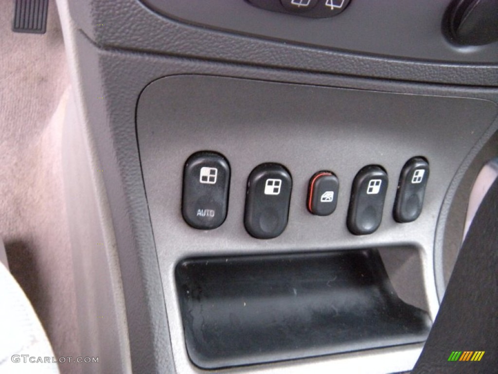 2008 HHR LT - Dark Gray Metallic / Gray photo #53