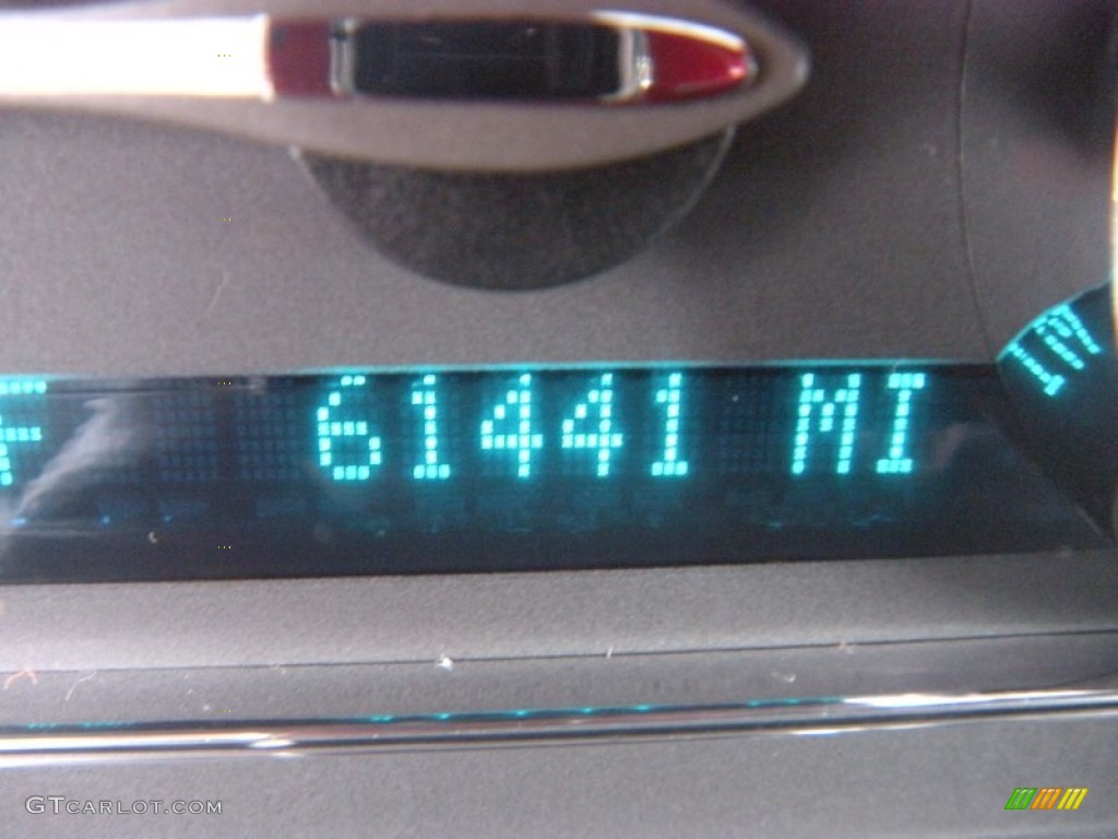 2008 HHR LT - Dark Gray Metallic / Gray photo #57