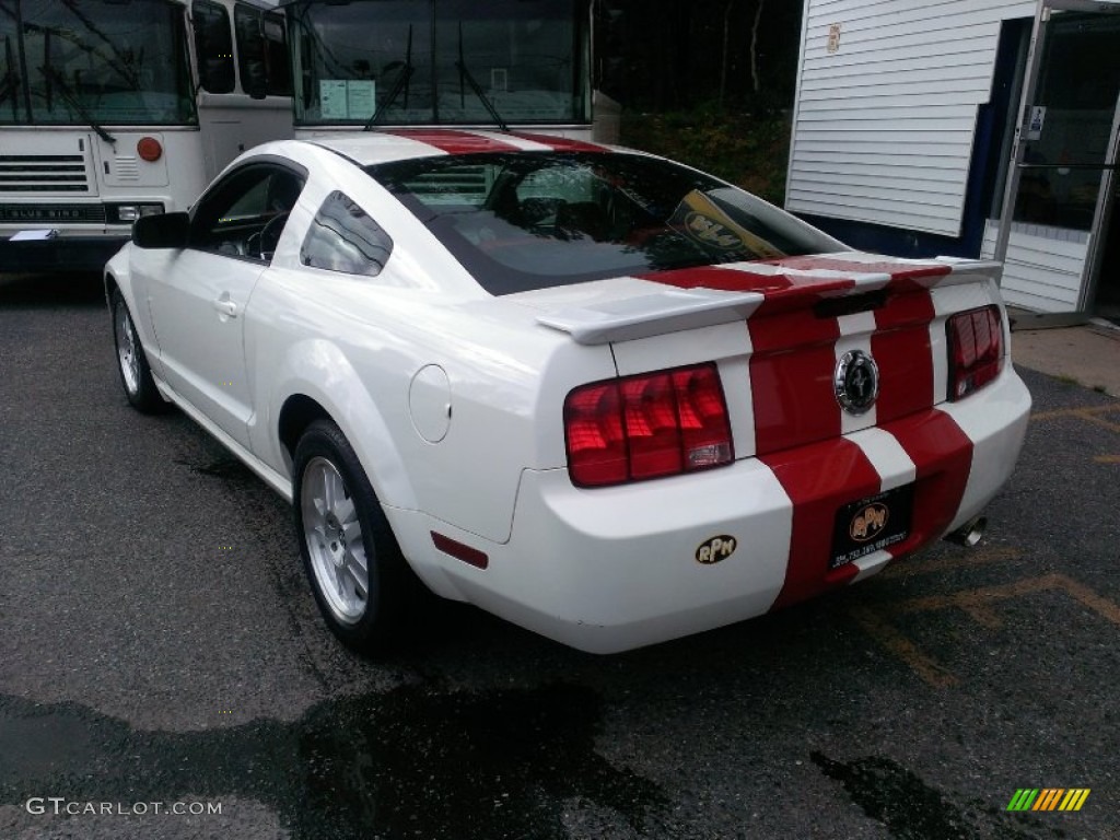 2007 Mustang V6 Premium Coupe - Performance White / Black/Red photo #7