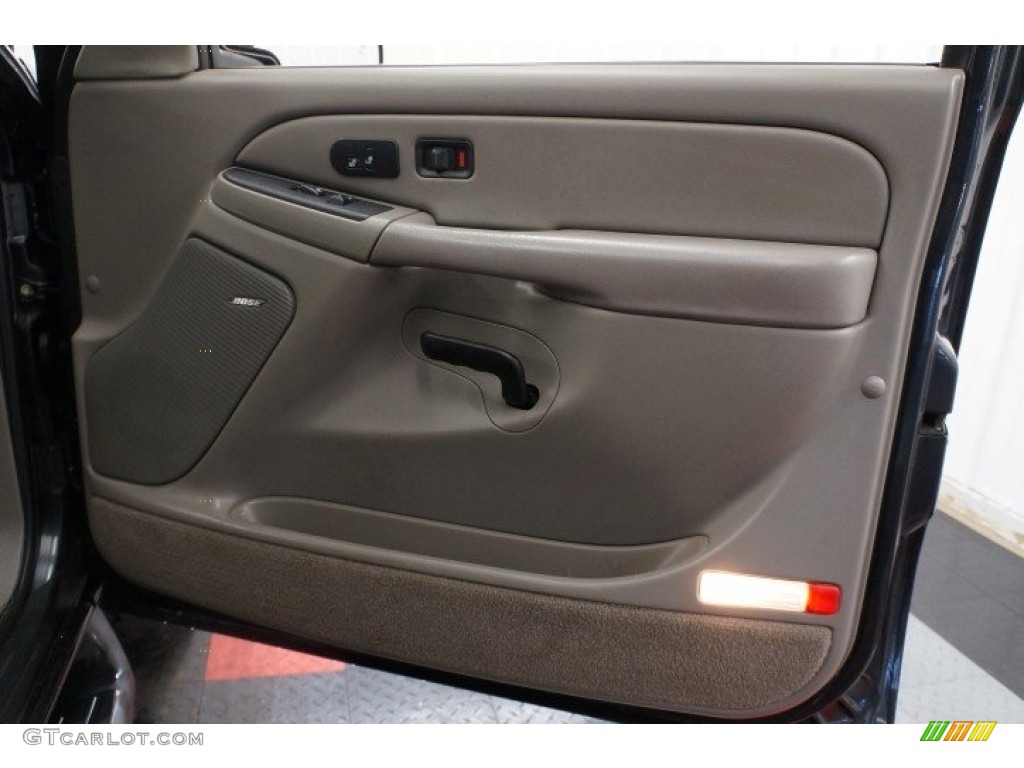 2005 Suburban 1500 LT 4x4 - Dark Gray Metallic / Gray/Dark Charcoal photo #17