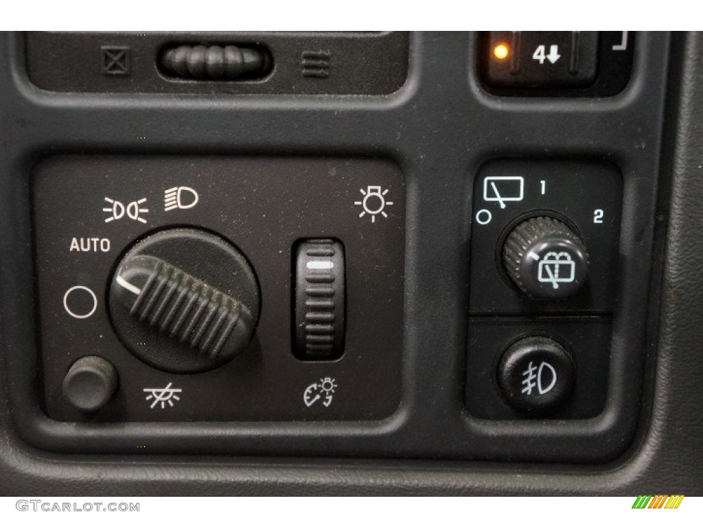 2005 Suburban 1500 LT 4x4 - Dark Gray Metallic / Gray/Dark Charcoal photo #34