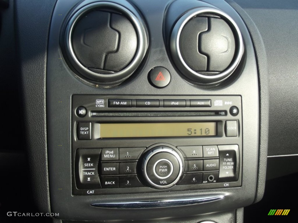 2011 Rogue S AWD - Pearl White / Black photo #20