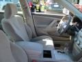 Super White - Camry LE Photo No. 15