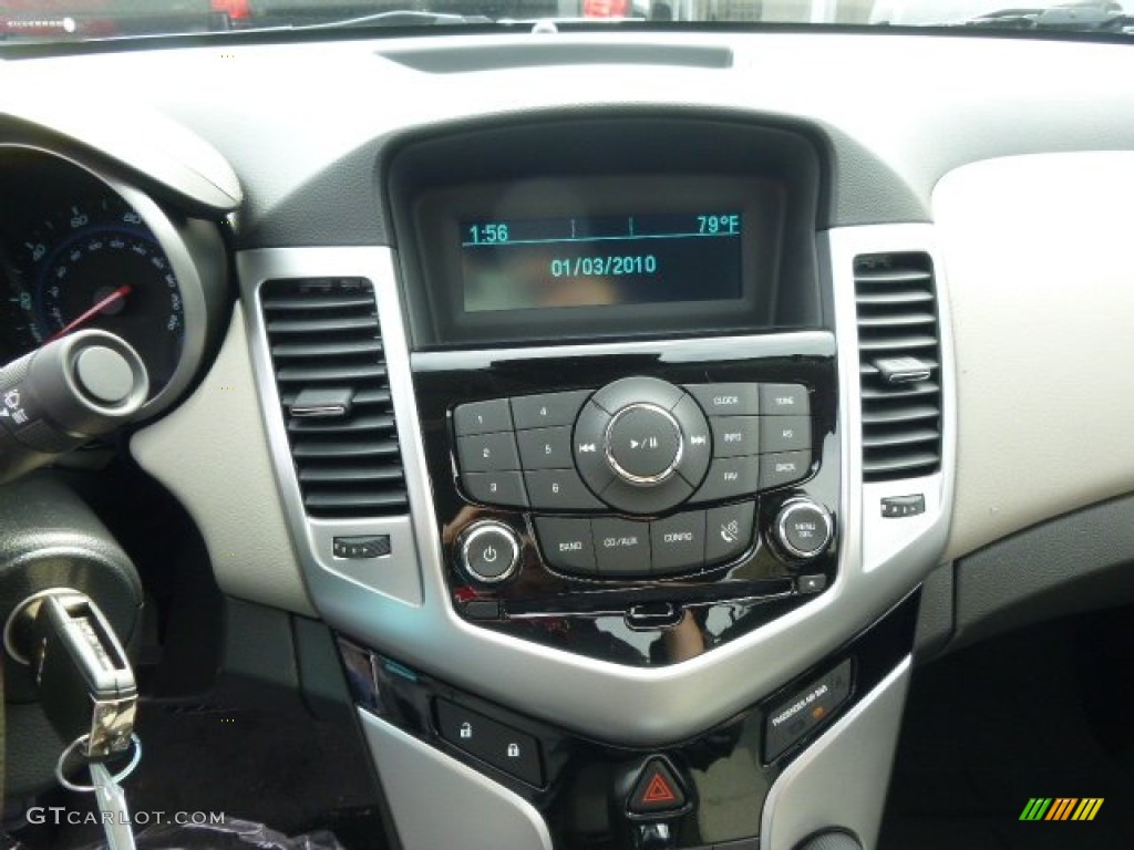 2014 Cruze LS - Summit White / Jet Black/Medium Titanium photo #17