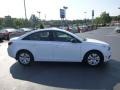 Summit White - Cruze LS Photo No. 6
