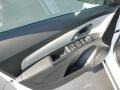 Summit White - Cruze LS Photo No. 14