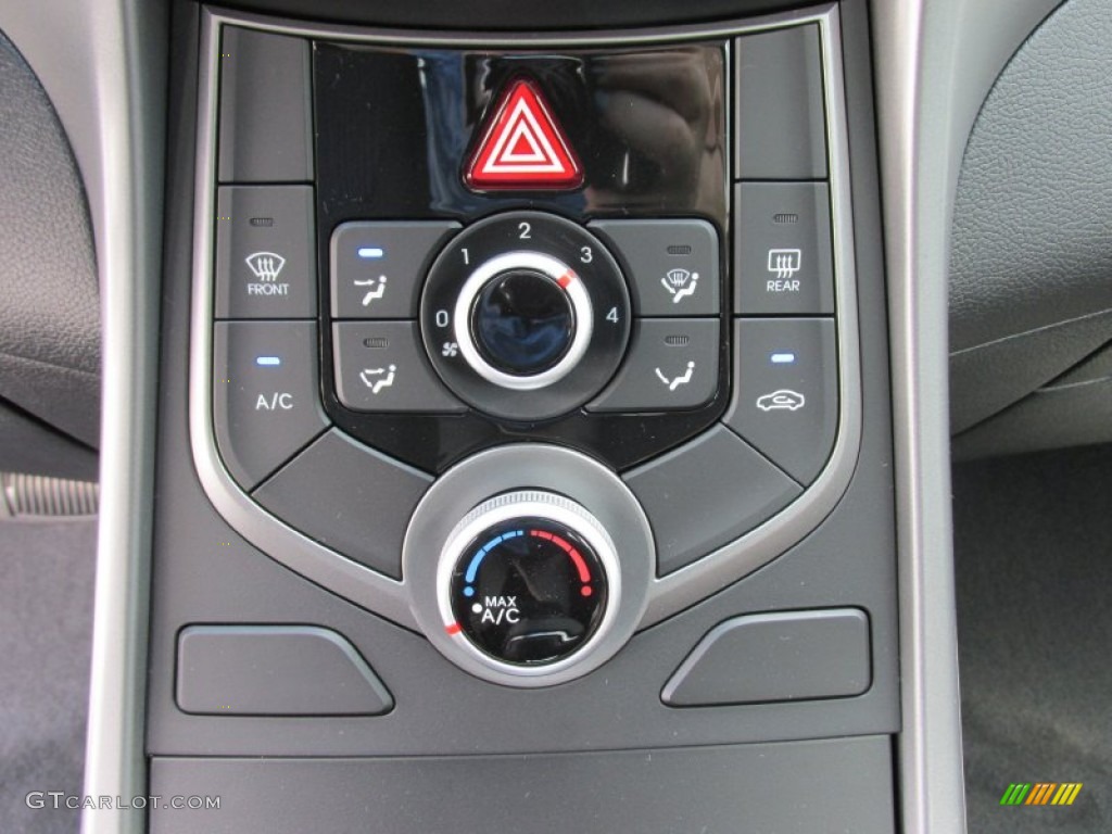 2015 Elantra SE Sedan - Titanium Gray Metallic / Black photo #28