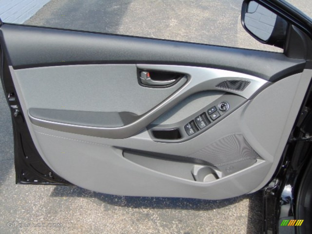2015 Elantra SE Sedan - Phantom Black / Gray photo #7