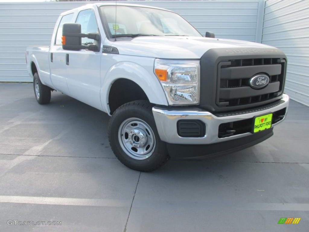 2015 F250 Super Duty XL Crew Cab 4x4 - Oxford White / Steel photo #1