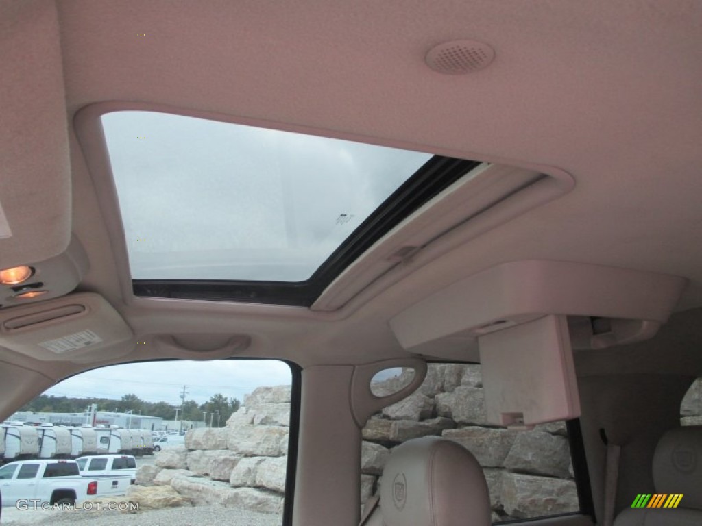 2004 Escalade AWD - Red E / Shale photo #22