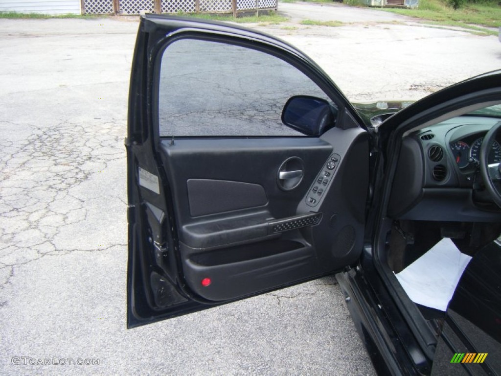 2007 Grand Prix Sedan - Black / Ebony photo #9