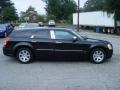 2005 Brilliant Black Crystal Pearl Dodge Magnum SXT  photo #4