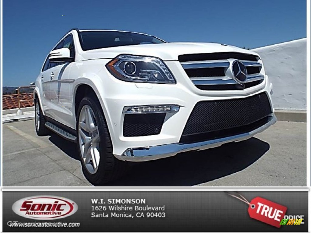 2015 GL 550 4Matic - Polar White / Black photo #1