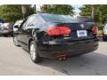 Black - Jetta SE Sedan Photo No. 5