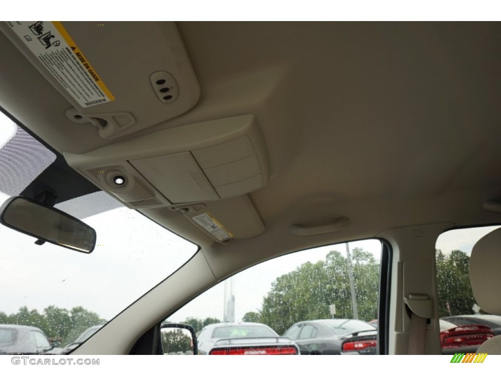 2012 Journey SXT - Storm Grey Pearl / Black/Light Frost Beige photo #11