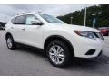 Front 3/4 View of 2015 Rogue SV