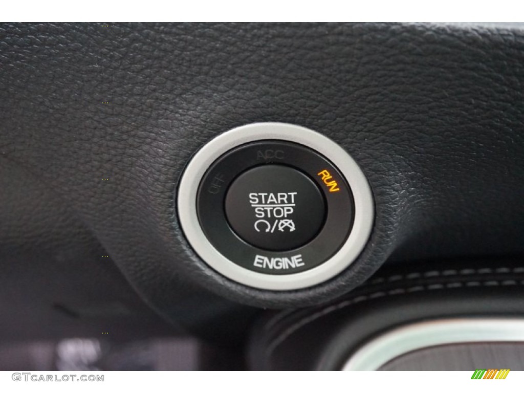 2015 Challenger SXT - Billet Silver Metallic / Black photo #17