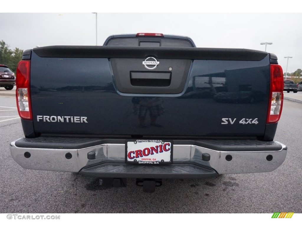 2015 Frontier SV Crew Cab 4x4 - Arctic Blue Metallic / Steel photo #4