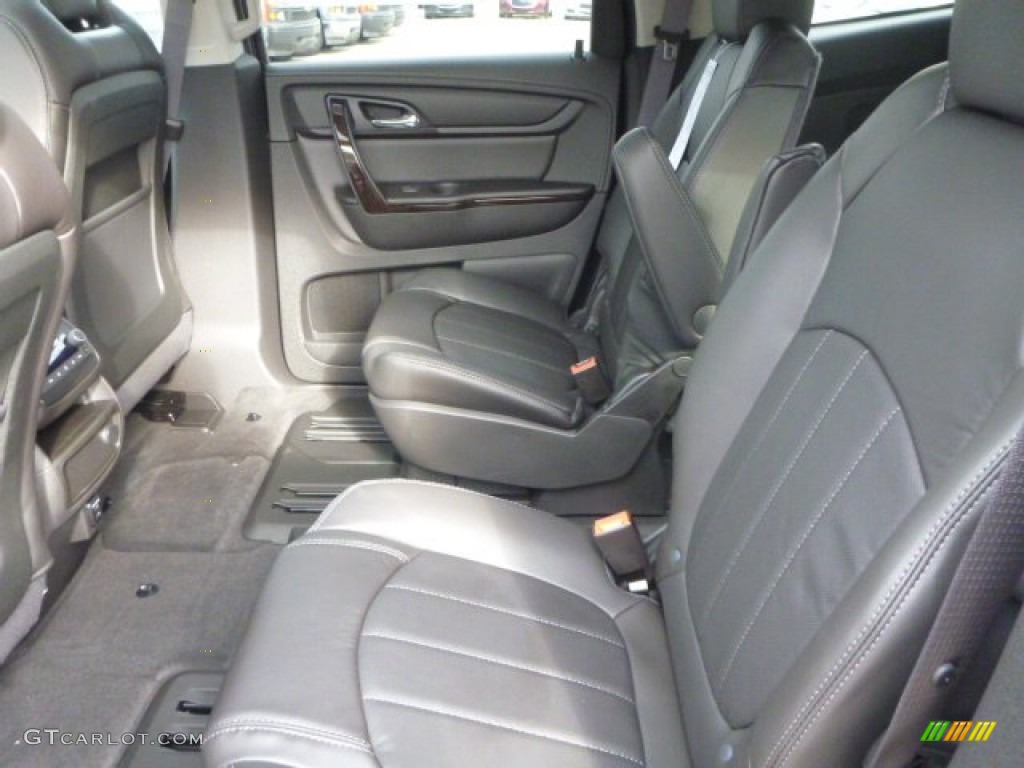 2015 Traverse LTZ - White Diamond Tricoat / Ebony photo #11