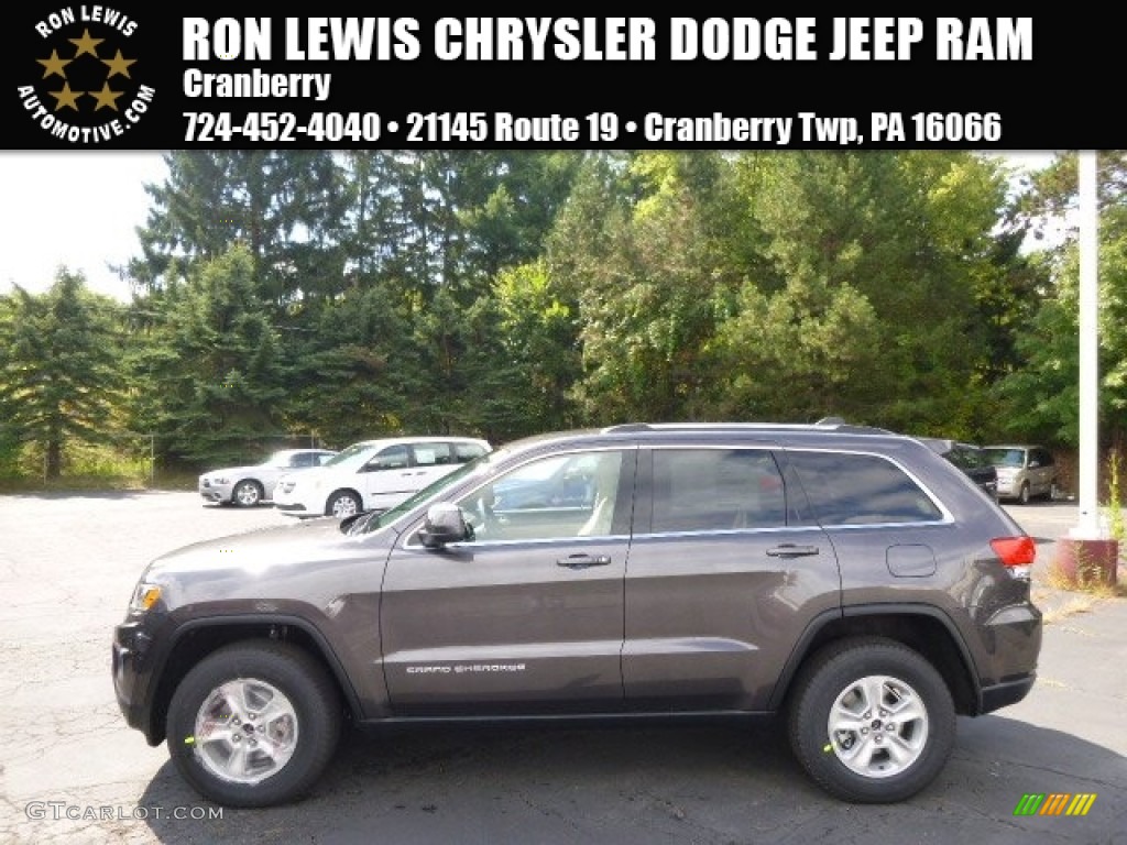 2015 Grand Cherokee Laredo E 4x4 - Granite Crystal Metallic / Black/Light Frost Beige photo #1