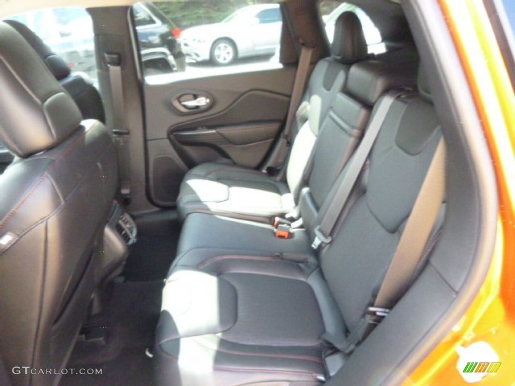 Trailhawk Black Interior 2015 Jeep Cherokee Trailhawk 4x4 Photo #97343043