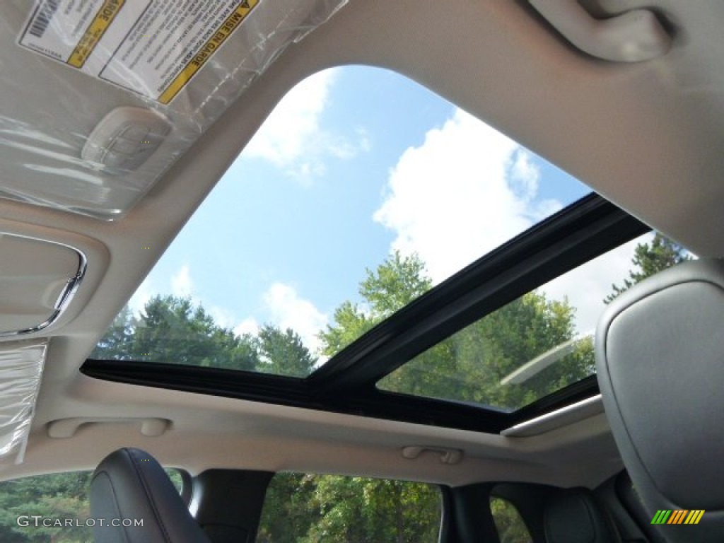 2015 Jeep Cherokee Trailhawk 4x4 Sunroof Photos