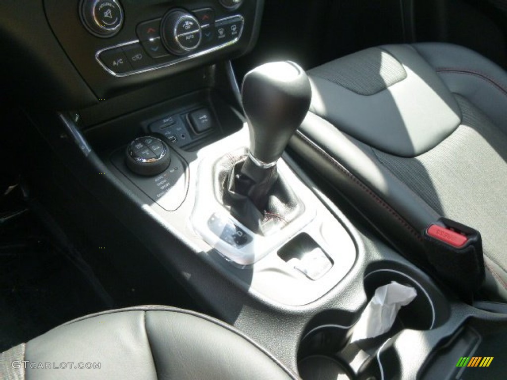 2015 Jeep Cherokee Trailhawk 4x4 9 Speed Automatic Transmission Photo #97343179