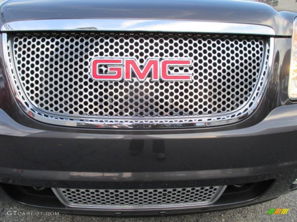 2010 Yukon XL Denali AWD - Storm Gray Metallic / Ebony photo #37