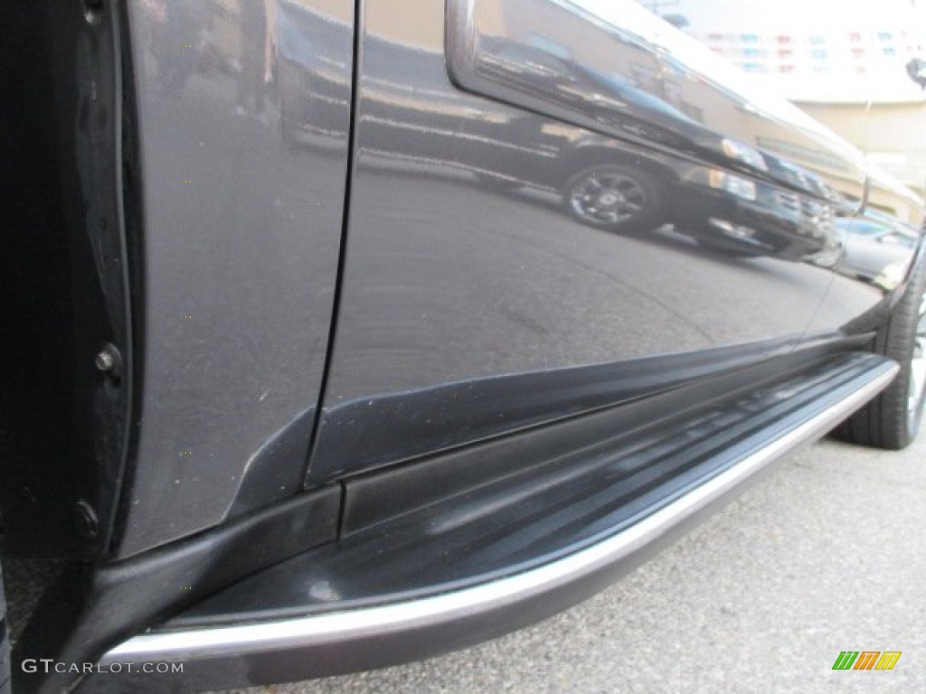 2010 Yukon XL Denali AWD - Storm Gray Metallic / Ebony photo #38