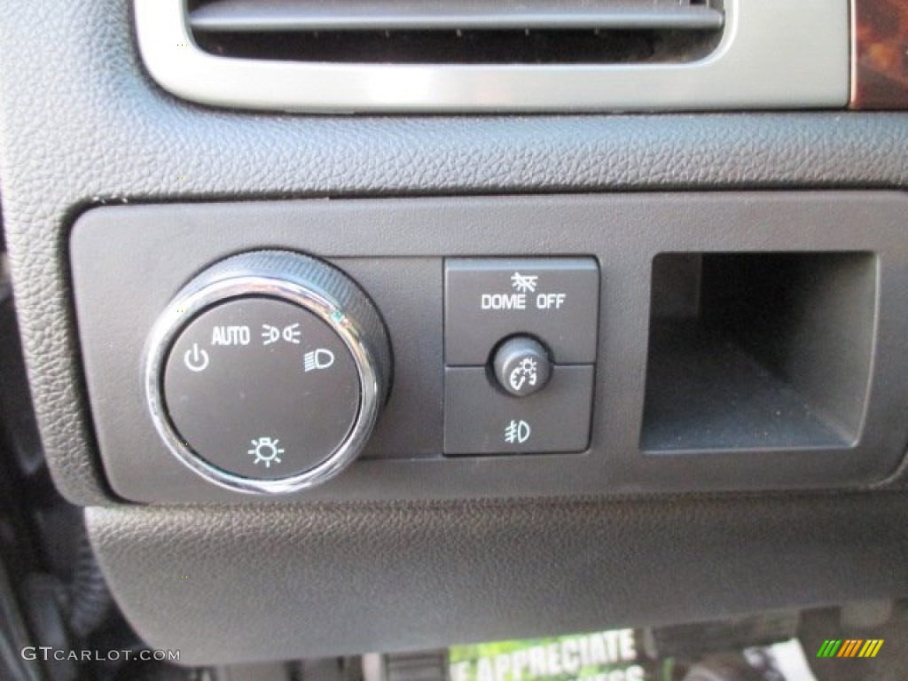 2010 Yukon XL Denali AWD - Storm Gray Metallic / Ebony photo #44