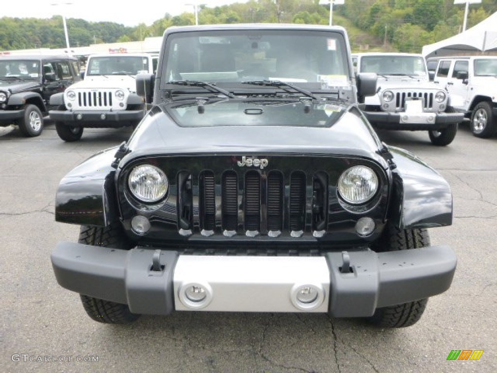 Black 2015 Jeep Wrangler Unlimited Sahara 4x4 Exterior Photo #97352094