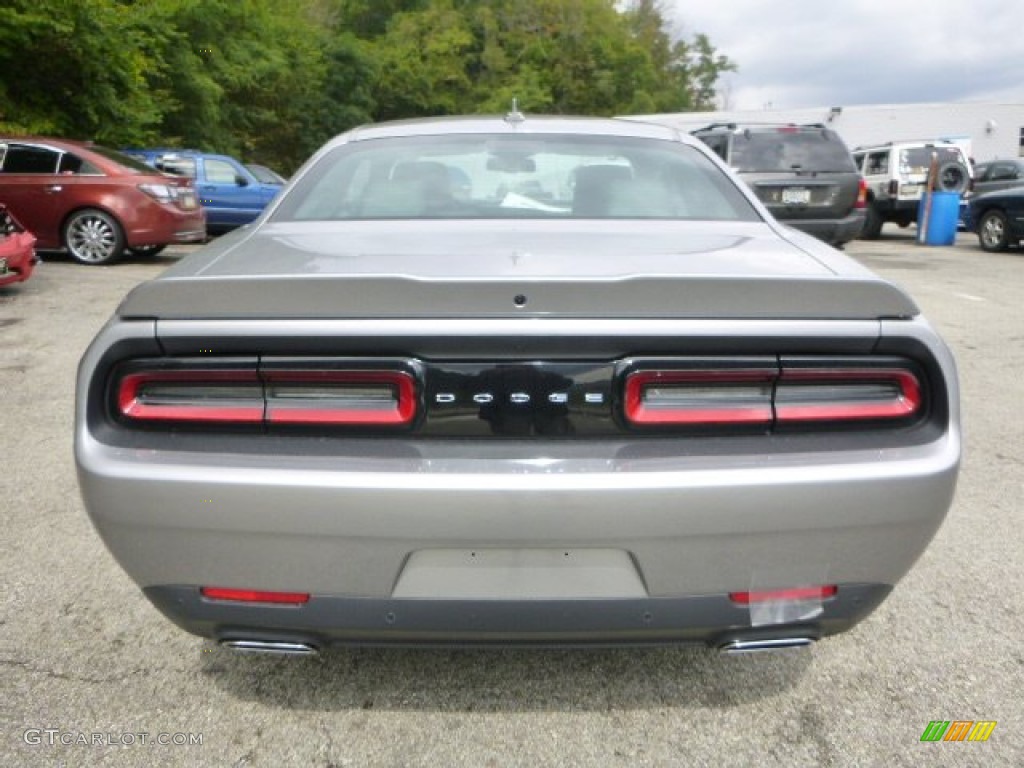 2015 Challenger SXT Plus - Billet Silver Metallic / Black photo #4